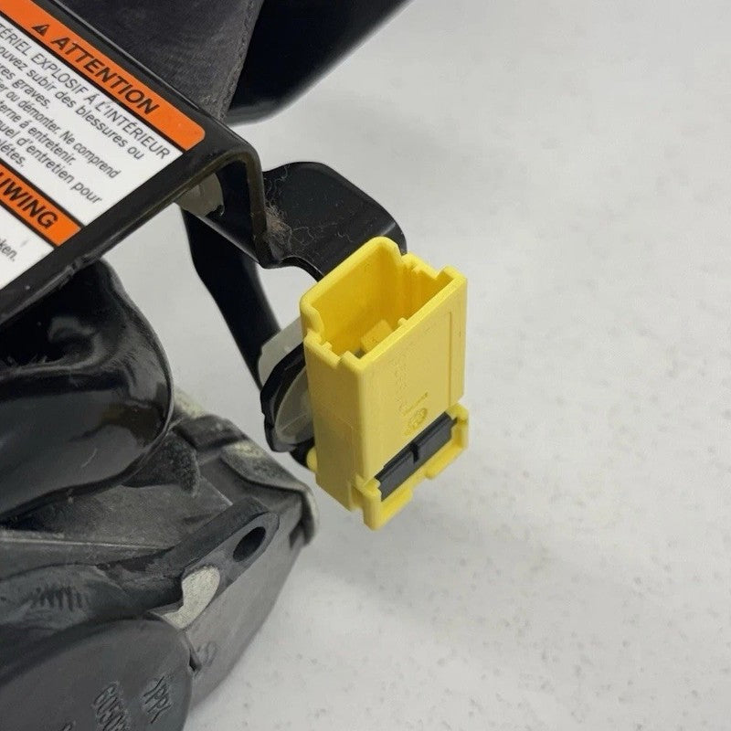 6175031 11-17 Honda Odyssey Passenger Right Front Seatbelt Seat Belt Retractor OEM