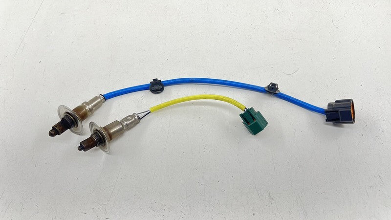 22690AB090 22-24 SUBARU WRX 2.4L EXHAUST MANIFOLD AIR FUEL RATIO OXYGEN O2 SENSOR PAIR OEM