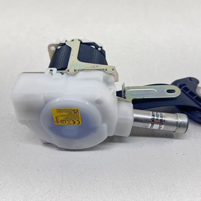 7AA110-P / 7AA110 P / 7AA110P 23-25 TOYOTA PRIUS PASSENGER RIGHT FRONT SEATBELT SEAT BELT RETRACTOR BLACK OEM