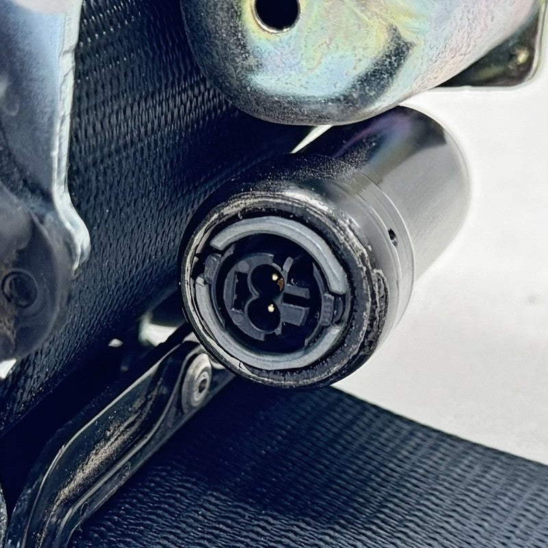 6419480 24-25 Ford Mustang GT Passenger Right Rear Seatbelt Seat Belt Retractor OEM