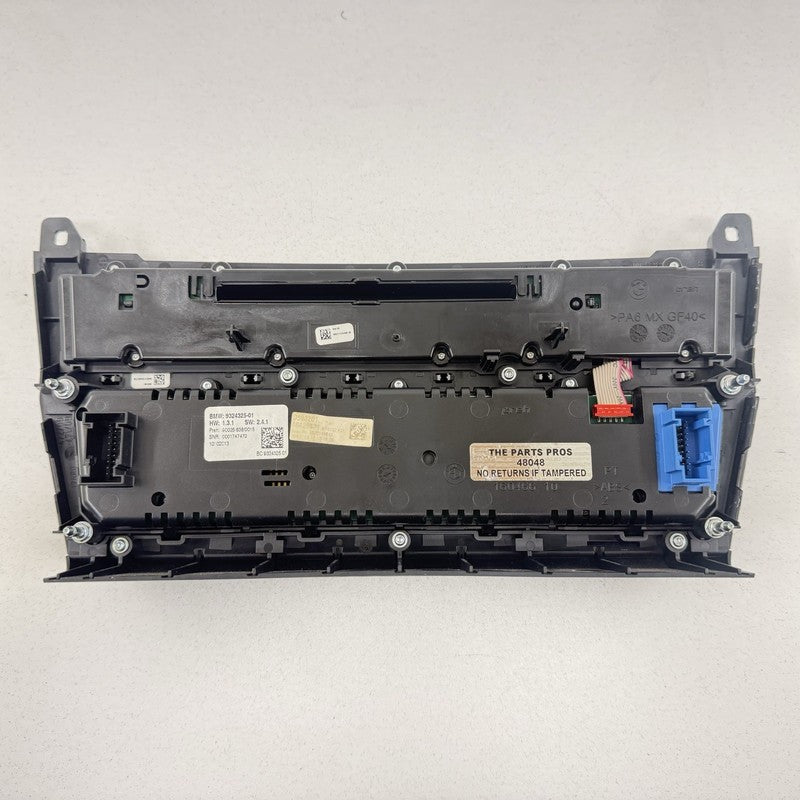 9 324 325 / 9324325 BMW M5 528 535 550 F10 Dual AC Climate Control Panel Radio Media Buttons OEM