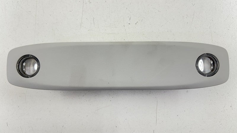 1092575-00-J / 1092575 00 J / 109257500J 20-23 TESLA MODEL Y REAR OVERHEAD CONSOLE READING LIGHT LAMP DOME 109257500J OE