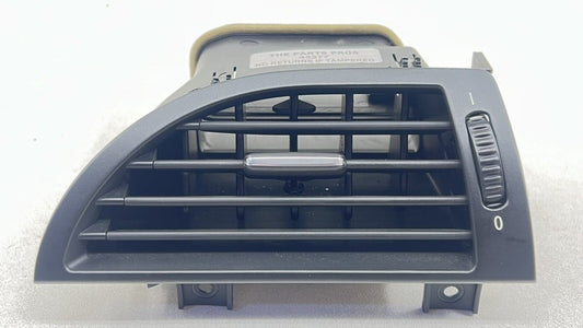 7 009 272 / 7009272 06-10 BMW M6 E63 E64 PASSENGER RIGHT FRONT DASH AIR VENT GRILLE GRILL TRIM OEM