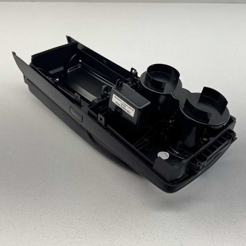 A2046801939 / 204 680 19 39 / 2046801939 08-14 Mercedes W204 C250 Center Console Armrest Arm Rest Leather Black OEM