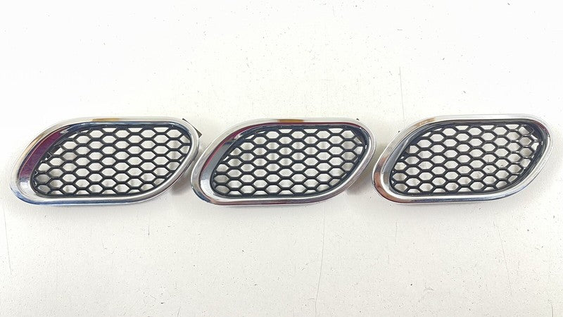 03-12 MASERATI QUATTROPORTE RIGHT FRONT FENDER AIR VENT GRILLE TRIM OEM