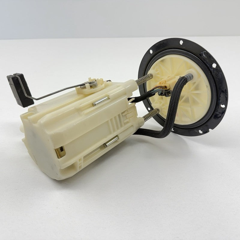 77020-53141 / 77020 53141 / 7702053141 08-14 Lexus IS F Gas Tank Fuel Pump Sending Unit Assembly 77020-53141 OEM