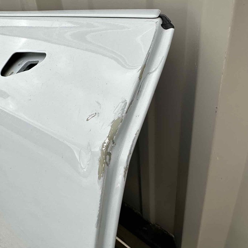 11-15 AUDI R8 SPYDER PASSENGER RIGHT DOOR COMPLETE W/ GLASS WHITE OEM