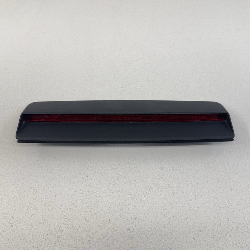 987.631.051.01 / 987 631 051 01 / 98763105101 06-12 Porsche Cayman 987 Rear High Level Third Brake Light Lamp 9876310510