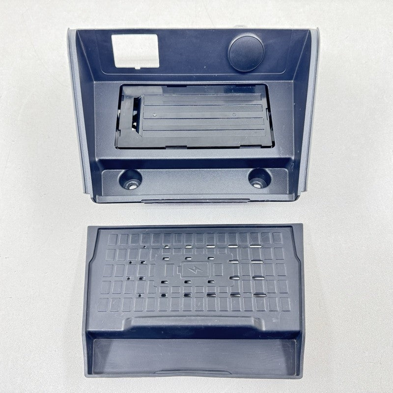 SU5T-19J235-AA / SU5T 19J235 AA / SU5T19J235AA 24-25 Ford Mustang GT Center Console Wireless Charger Phone Charging W/ P