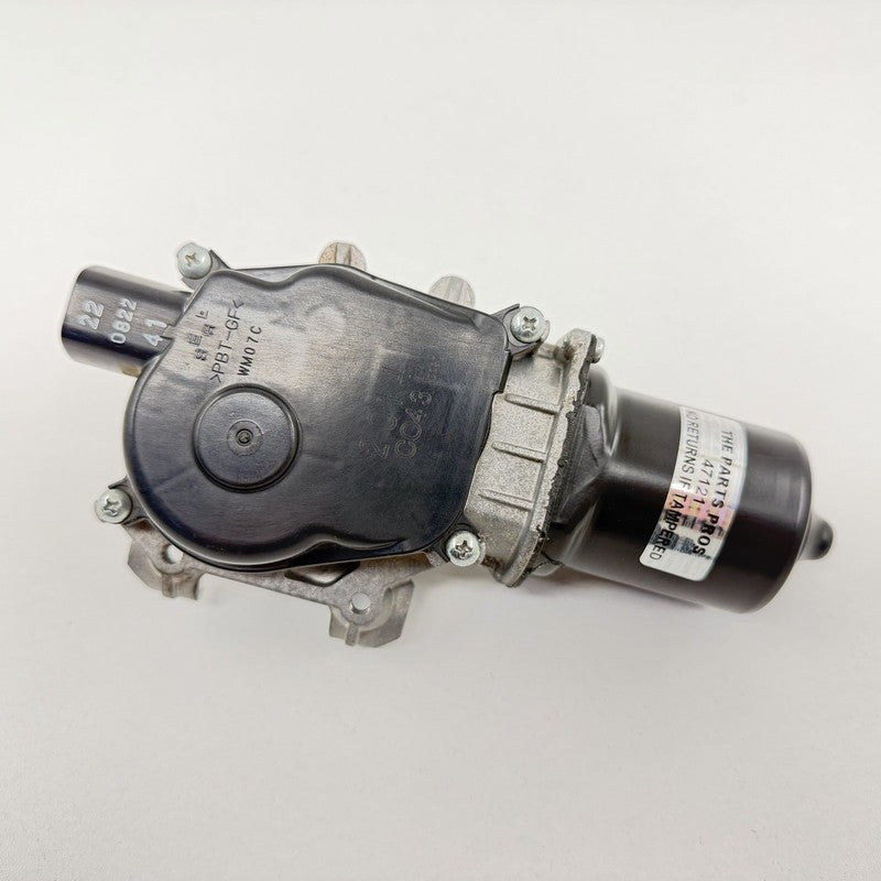 Infiniti 14-24 Q50 17-22 Infiniti Q60 Front Windshield Wiper Motor OEM
