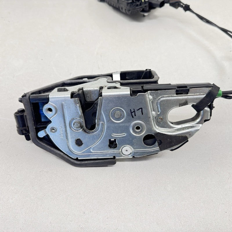 7 202 159 / 7202159 06-10 BMW M6 E63 E64 Driver Left Door Latch Lock Actuator Soft Close 7202159 OEM