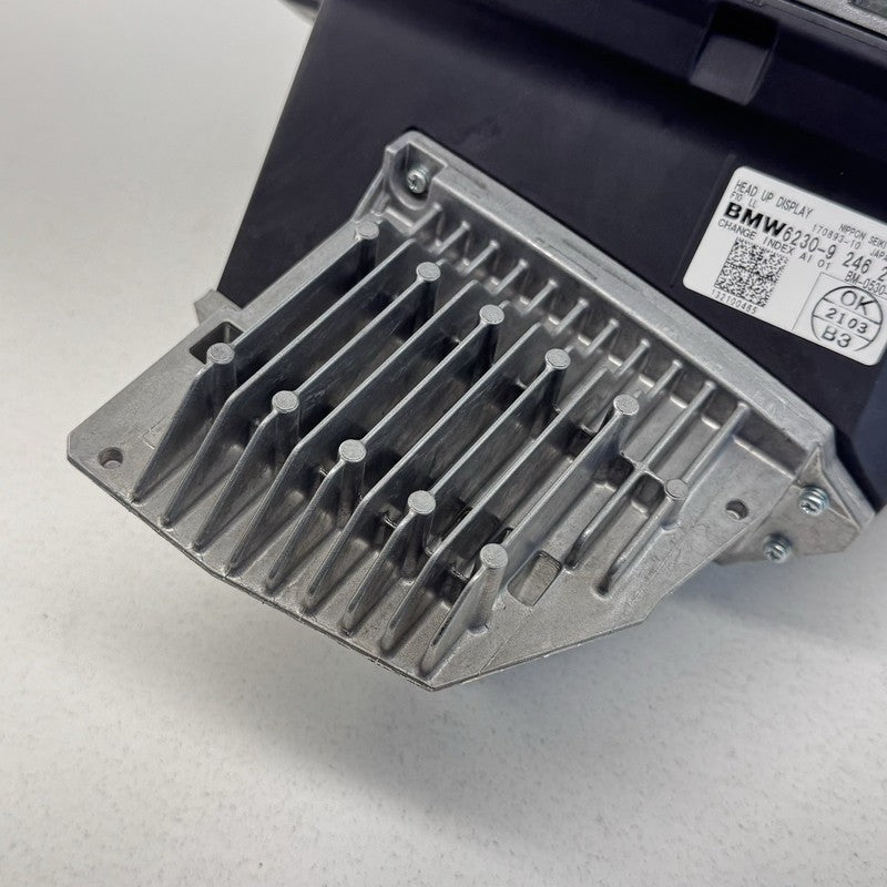 62309246212 11-16 BMW M5 528 535 550 F10 Dashboard HUD Head Up Display Screen 9246212 OEM