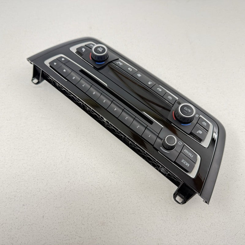15-20 BMW M2 M3 M4 AC Dual Zone Climate Control CD Changer Player Cont