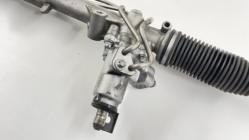 20411011017 / A20411011017 / A 204 1 101 1 017 08-14 MERCEDES BENZ W204 C CLASS POWER STEERING GEAR BOX RACK AND PINION 