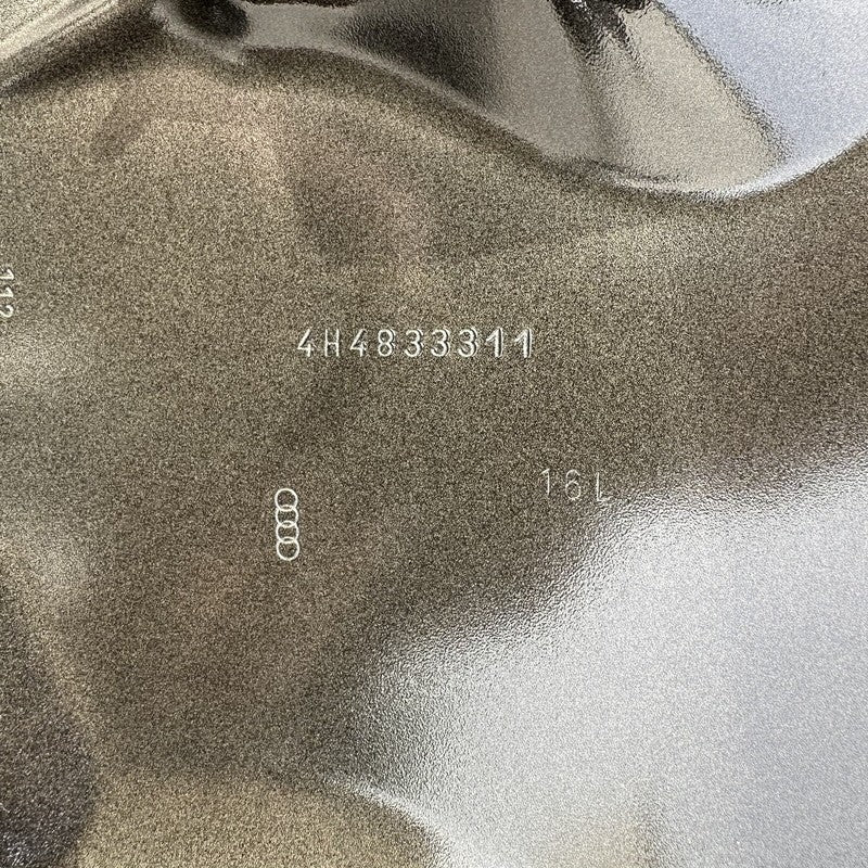 4H4 861 333 QBC / 4H4 861 333 / 4H4861333 11-18 AUDI A8L DRIVER LEFT REAR DOOR COMPLETE W/ GLASS PHANTOM BLACK PEARL OEM