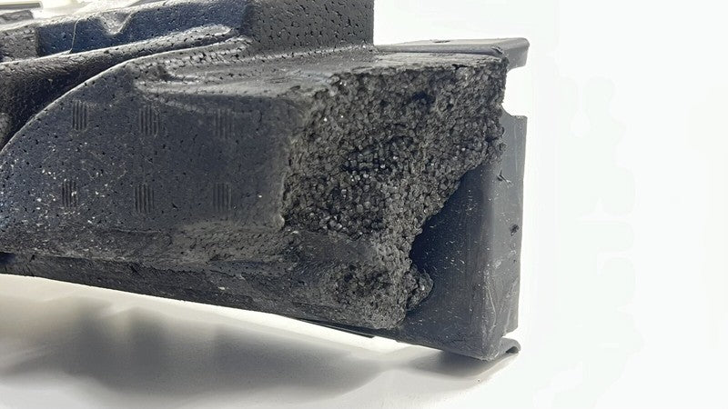 22-24 CADILLAC CT5 V BLACKWING FRONT REINFORCEMENT BAR IMPACT ABSORBER FOAM OEM