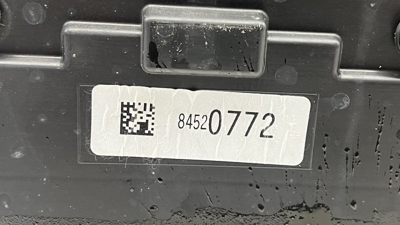 8452 0772 / 84520772 22-26 CADILLAC CT5 V BLACKWING RADIATOR CONDENSER FAN ASSEMBLY OEM