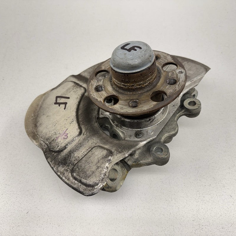 12-18 Mercedes W218 CLS550 RWD Left Front Spindle Knuckle Hub Wheel Be