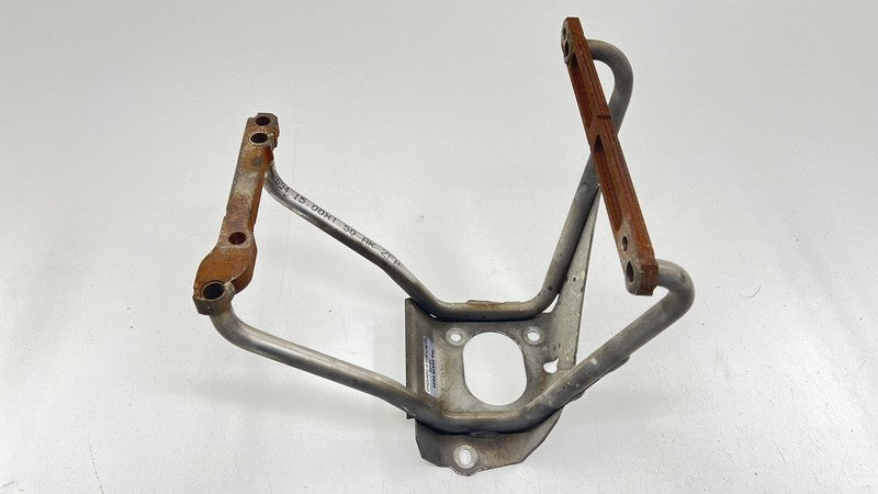 996.111.127.60 / 996 111 127 60 / 99611112760 02-08 PORSCHE 911 996 997 DRIVER LEFT REAR EXHAUST MUFFLER SUPPORT BRACKET