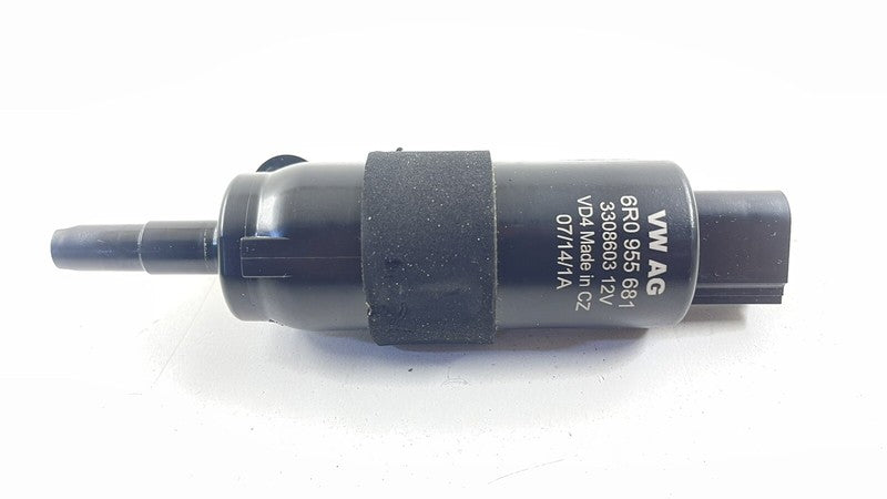 6R0 955 681 / 6R0955681 11-23 AUDI A8 S8 WASHER BOTTLE WATER PUMP MOTOR SENDING UNIT 6R0955681 OEM