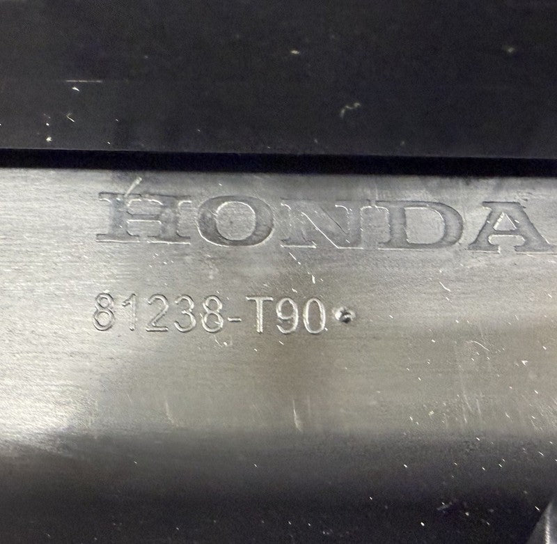 23-25 Honda Pilot Right Front Seat Adjustment Trim Cover W/ Controls O