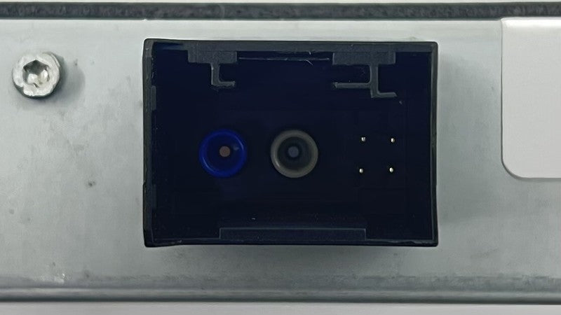 31266142 07-17 ASTON MARTIN VANTAGE AUXILIARY USB MODULE HARMAN/BECKER AUU UNIT OEM