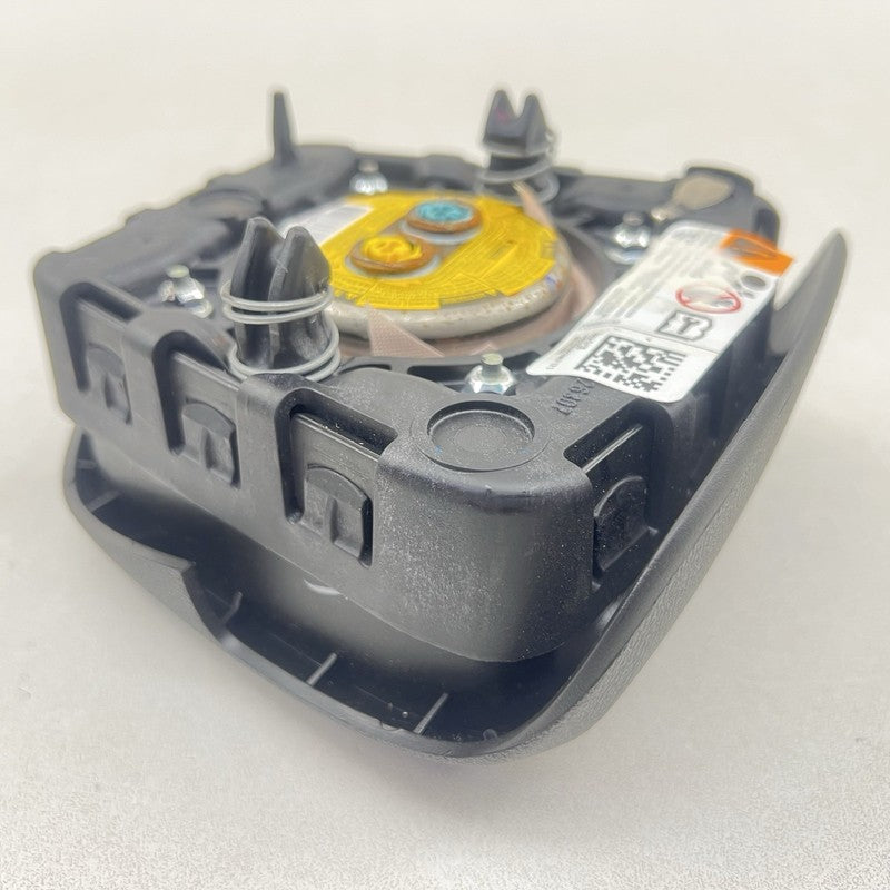 22943125 12-15 CHEVROLET CAMARO ZL1 SS DRIVER STEERING WHEEL AIRBAG AIR BAG SRS OEM