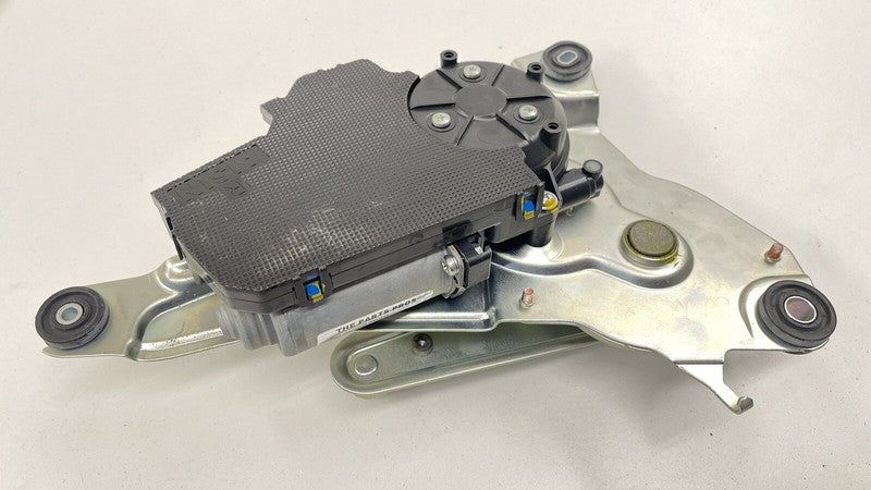 427320-10010 / 427320 10010 / 42732010010 07-09 LEXUS LS460 REAR POWER LIFT OPEN CLOSE TRUNK LID HATCH MOTOR ACTUATOR OE