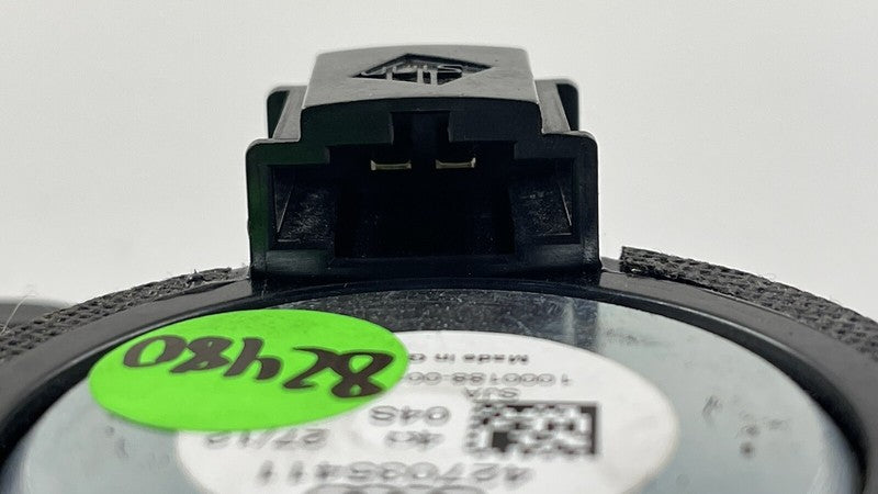 427 035 411 / 427035411 08-15 AUDI R8 SPYDER BANG & OLUFSEN MIDRANGE SPEAKER TWEETER 427035411 OEM