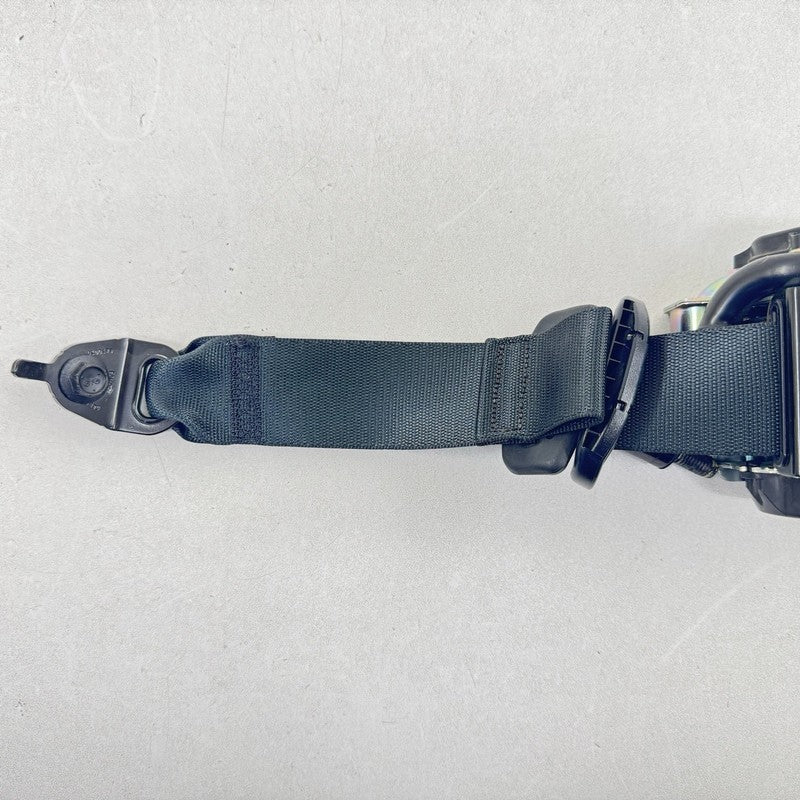 PR3B-C611E51 / PR3B C611E51 / PR3BC611E51 24-25 Ford Mustang GT Driver Left Rear Seatbelt Seat Belt Retractor Black OEM