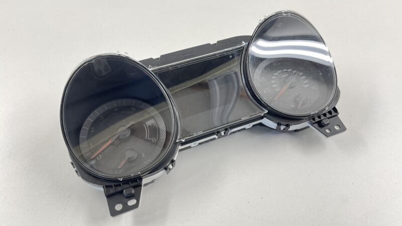 GR3T-10849-CG / GR3T 10849 CG / GR3T10849CG 2017 FORD MUSTANG GT SPEEDOMETER SPEEDO INSTRUMENT GAUGE CLUSTER 47K MILES O