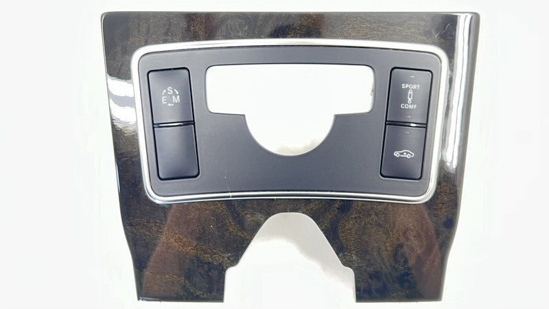 A 218 680 59 07 5907 / A2186805907 / 2186805907 12-14 MERCEDES BENZ CLS550 CENTER CONSOLE SUSPENSION SWITCH PANEL TRIM W