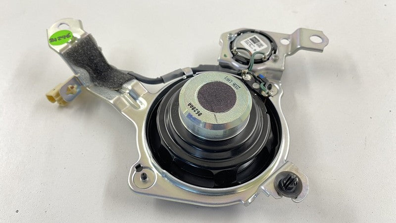 861600WJ10 07-17 LEXUS LS460 RIGHT REAR QUARTER C PILLAR SPEAKER TWEETER 861600WJ10 OEM