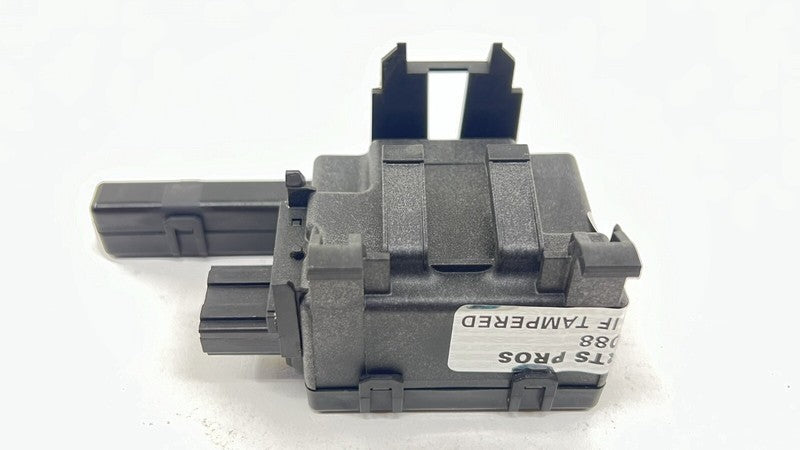 13535098 / 1353 5098 22-24 CADILLAC CT4 V BLACKWING KEYLESS KEY LESS ENTRY CONTROL MODULE OEM