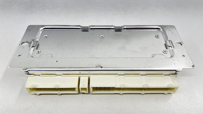 A 212 900 77 13 7713 / A2129007713 / 2129007713 12-18 MERCEDES BENZ CLS550 W218 AIRMATIC AIR SUSPENSION CONTROL MODULE O