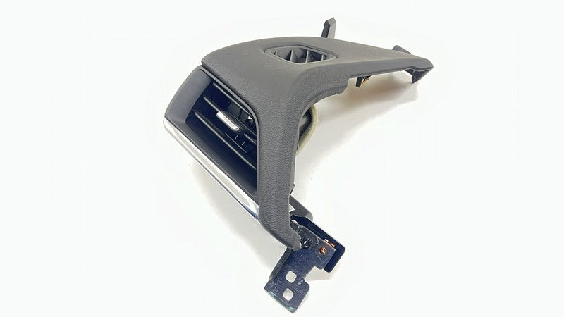 8489 3040 / 84893040 22-24 CADILLAC CT4 V BLACKWING LEFT DASH AC AIR VENT GRILLE W/ COVER TRIM OEM