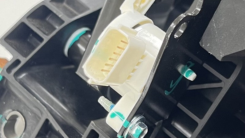 8514 4647 / 85144647 22-24 CADILLAC CT4 V BLACKWING MANUAL TRANS CLUTCH BRAKE PEDAL ASSEMBLY OEM