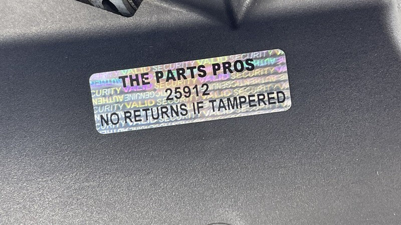 0004602983 / A0004602983 / A 000 460 29 83 2983 12-14 MERCEDES BENZ W204 C250 POWER STEERING PUMP RESERVOIR TANK BOTTLE 