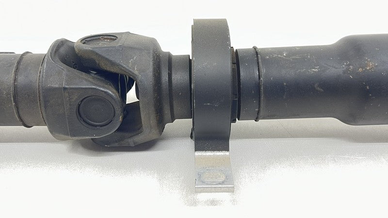 2282980-10 / 2282980 10 / 228298010 06-10 BMW M6 E63 E64 DRIVESHAFT DRIVE SHAFT PROPELLER CARRIER 2282980-10 OEM