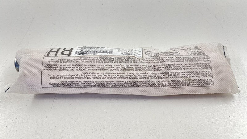 2078600402 / A2078600402 / A 207 860 04 02 0402 10-17 MERCEDES BENZ E550 W207 RIGHT FRONT SEAT AIRBAG AIR BAG SRS 207860