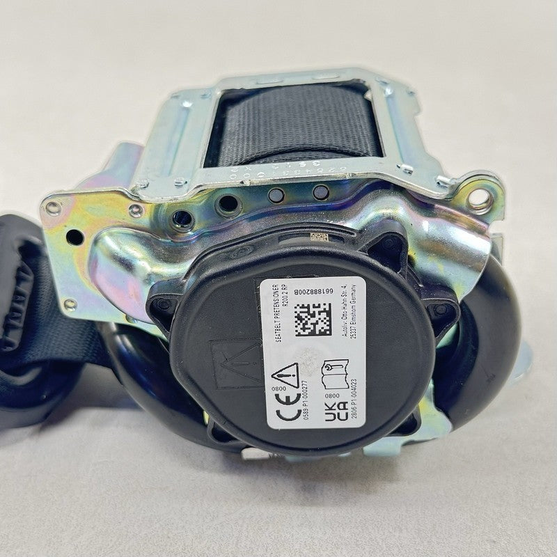 PR3B-C611E51 / PR3B C611E51 / PR3BC611E51 24-25 Ford Mustang GT Driver Left Rear Seatbelt Seat Belt Retractor Black OEM