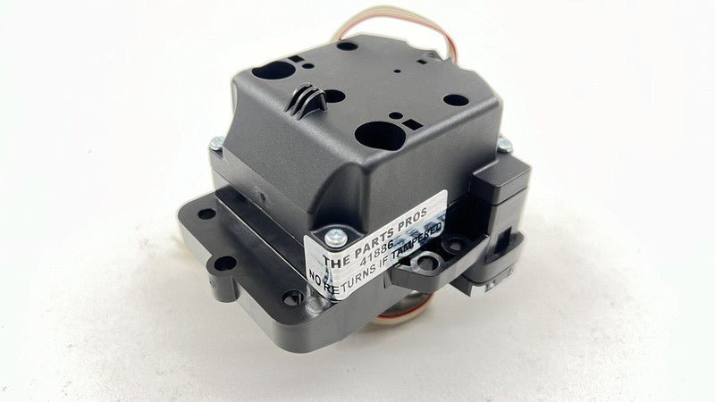 A 172 870 14 58 1458 / A1728701458 / 1728701458 12-14 MERCEDES BENZ CLS550 MULTIFUNCTION RADIO NAVIGATION CONTROL SWITCH