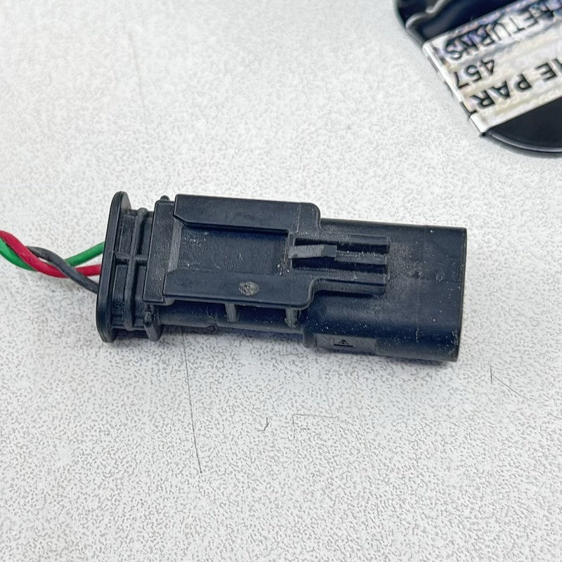 84826360 / 8482 6360 22-24 CADILLAC CT5 V BLACKWING FRONT HOOD LOCK LATCH WITH WIRE HARNESS OEM