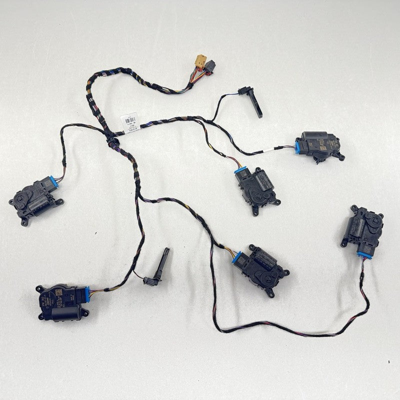 5QB.971.566 / 5QB-971-566 / 5QB 971 566 / 5QB971566 22-25 VOLKSWAGEN GOLF R MK8 HVAC HEATER AC FLAP MOTOR AIR MIX ACTUAT