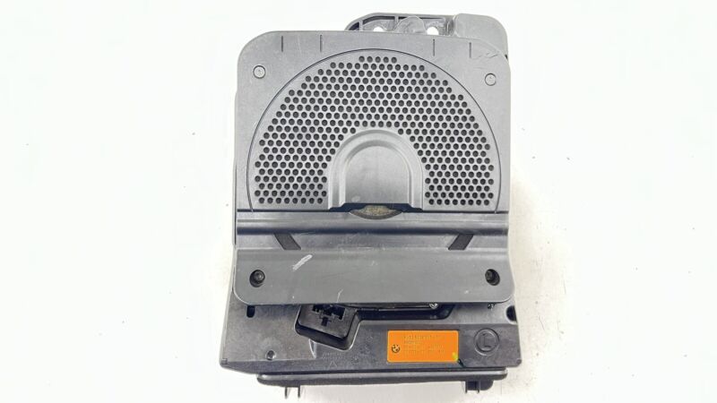 9 210 151 / 9210151 15-20 BMW M3 M4 F80 F82 F83 LEFT REAR SPEAKER SUBWOOFER SUB WOOFER 9210151 OEM