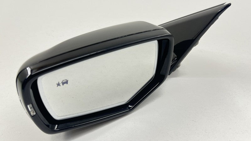 E11 038140 / E11038140 22-24 CADILLAC CT5 V BLACKWING DRIVER LEFT DOOR MIRROR SIDE VIEW BLIND SPOT OEM