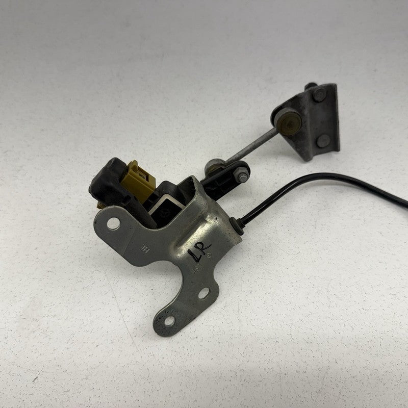 12-18 Mercedes W218 CLS550 Left Rear Suspension Ride Height Level Sens