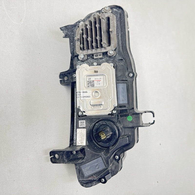 84761120 22-24 CADILLAC CT5 V BLACKWING RIGHT DAY TIME RUNNING LIGHT FOGLIGHT LAMP OEM