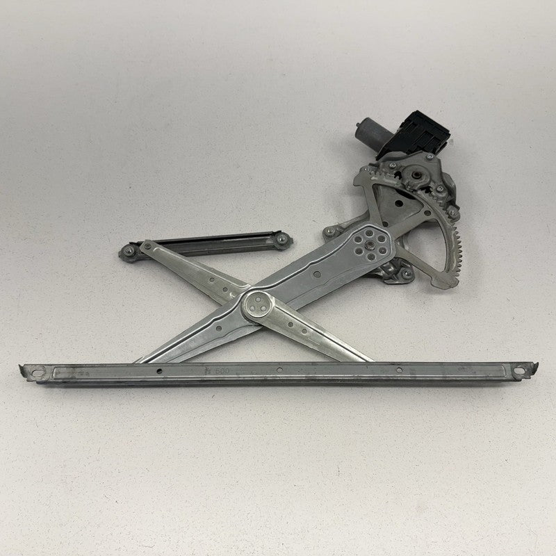 21-26 Lexus IS300 IS350 IS500 Right Front Door Glass Window Regulator 