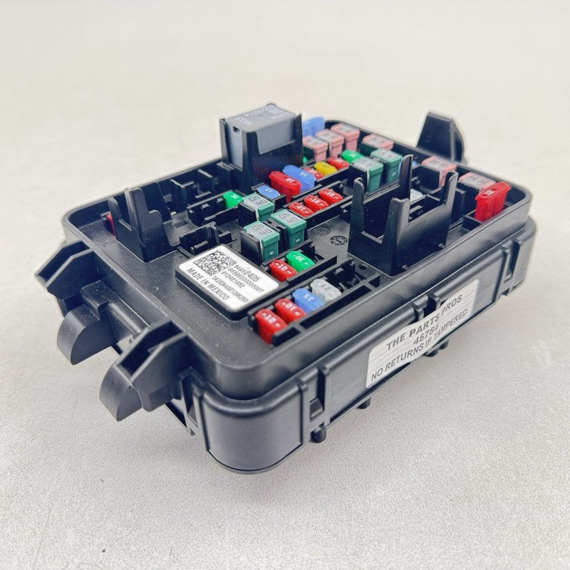 84932405 22-24 CADILLAC CT5 V BLACKWING CABIN FUSE RELAY JUNCTION BOX 84932405 OEM